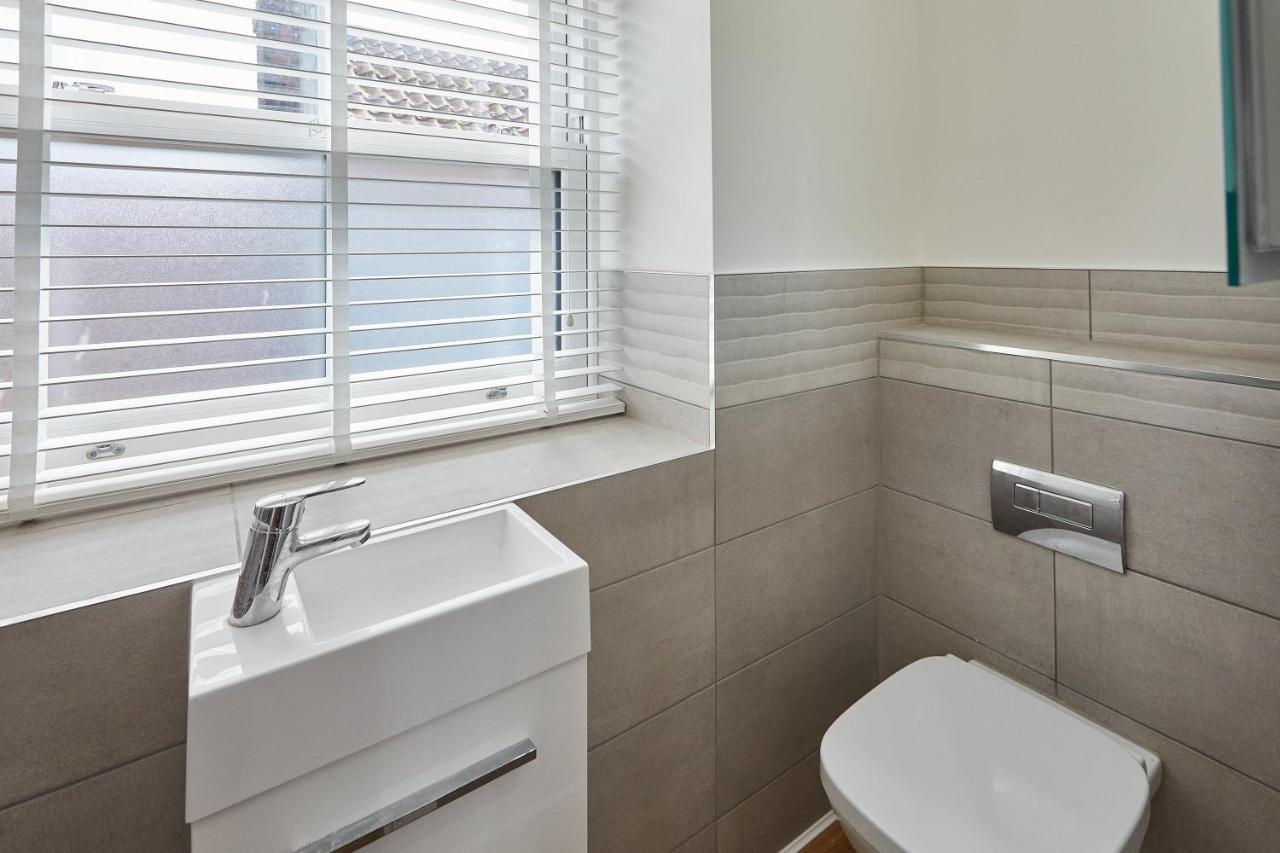 Host & Stay - 1 The Mount Whitby Ngoại thất bức ảnh